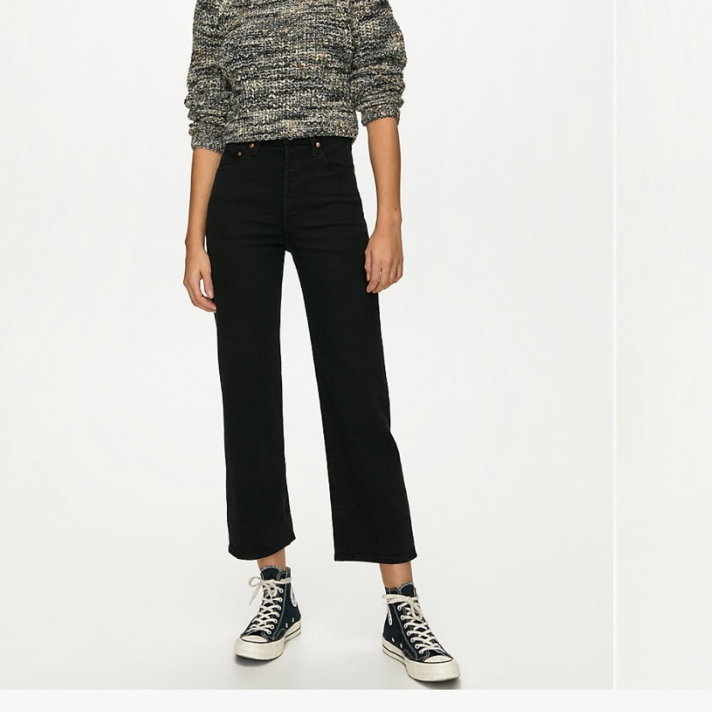 Levi’s ribcage jeans